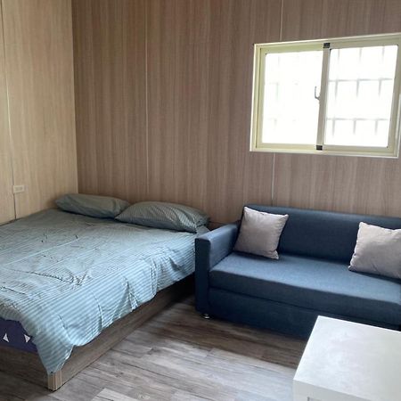 Taichung Hsr Homestay Exterior foto